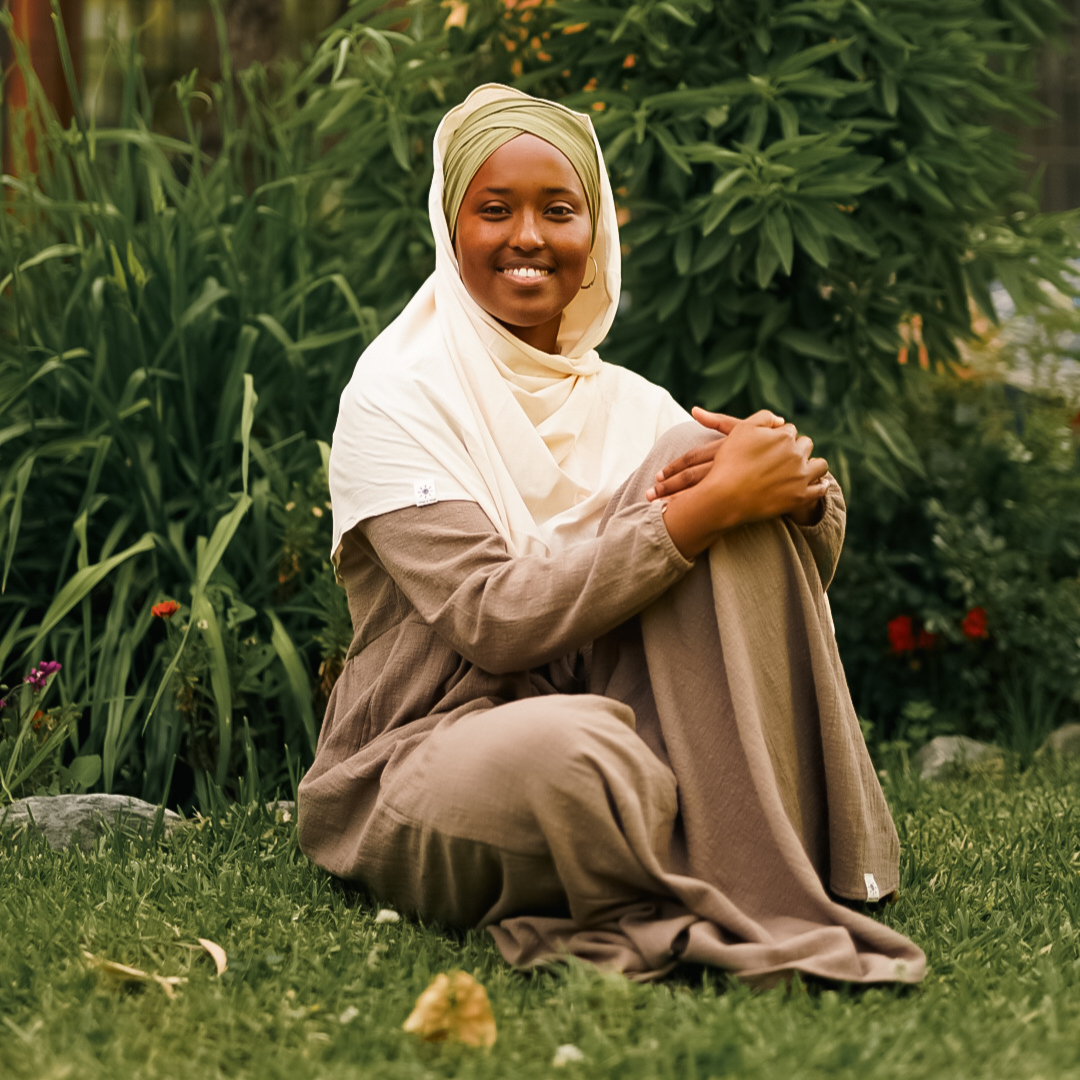 🌿 Pourquoi les hijabs durables sont si importants (et comment Wraps of Nature a été créé)