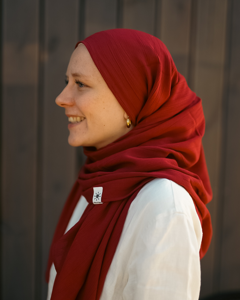 Crinkle Chiffon Hijab "Sandy" de viscose et de lin (Ruby)