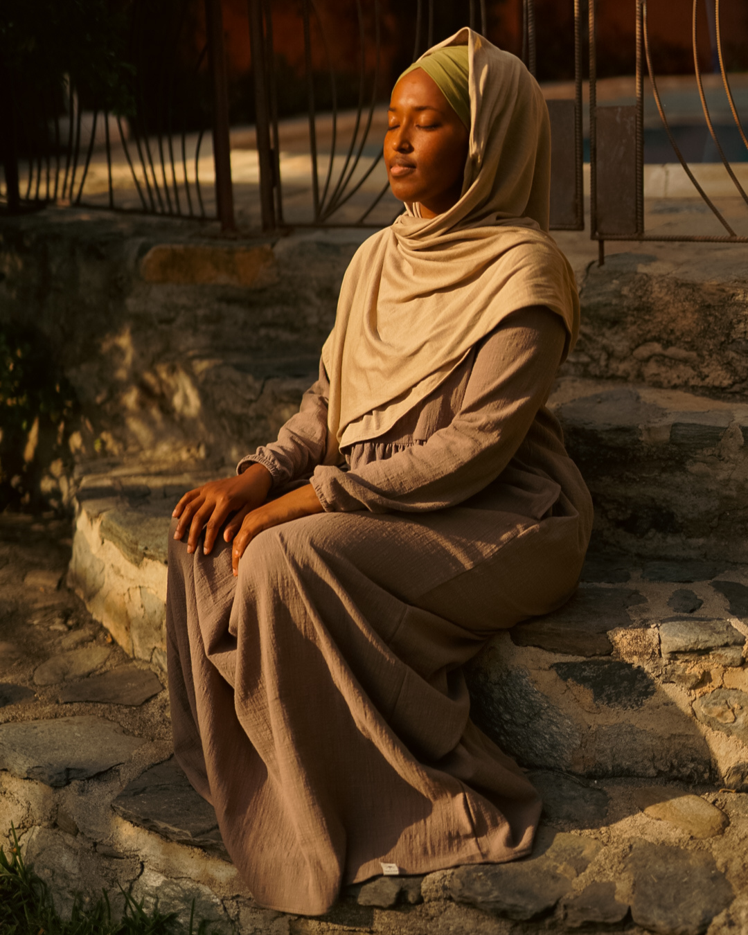 Cotton Abaya "Maya" en coton (Brown)