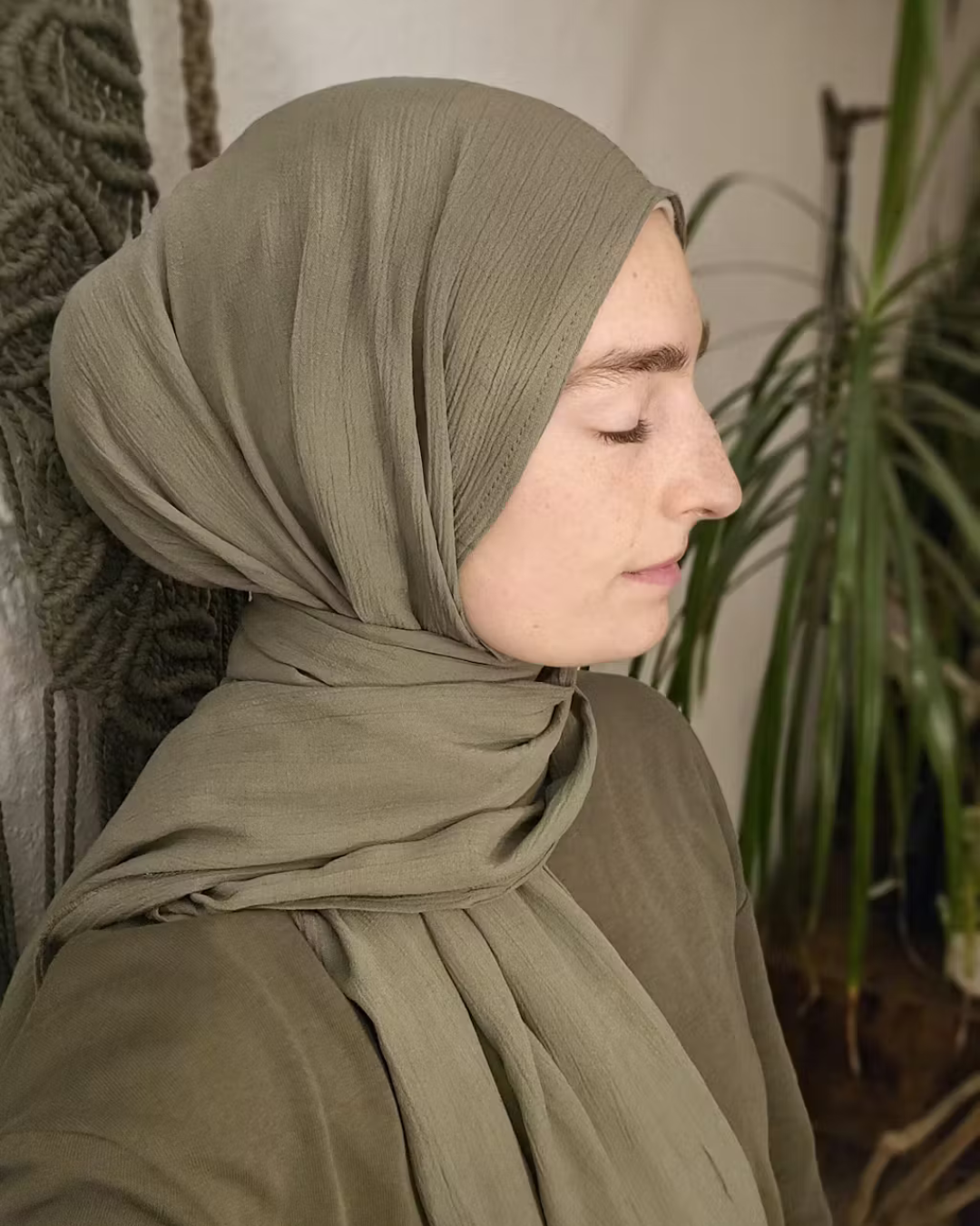 Crinkle Chiffon Hijab "Sandy" de viscose et de lin (Forest Green)