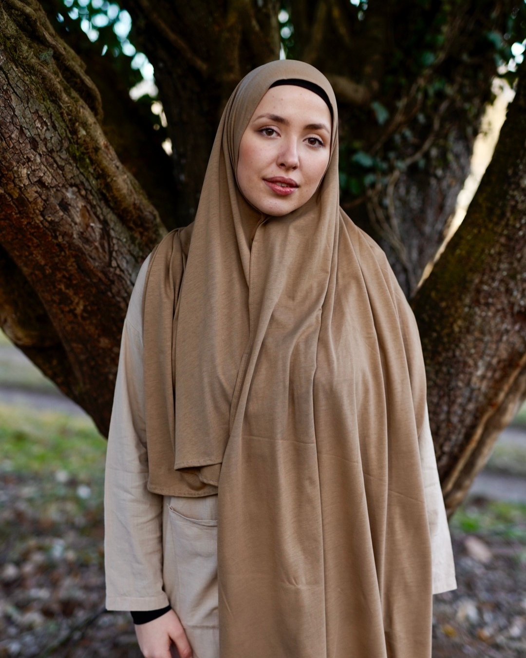 Hijab "Hava" en jersey léger 100% coton bio - Warm Almond