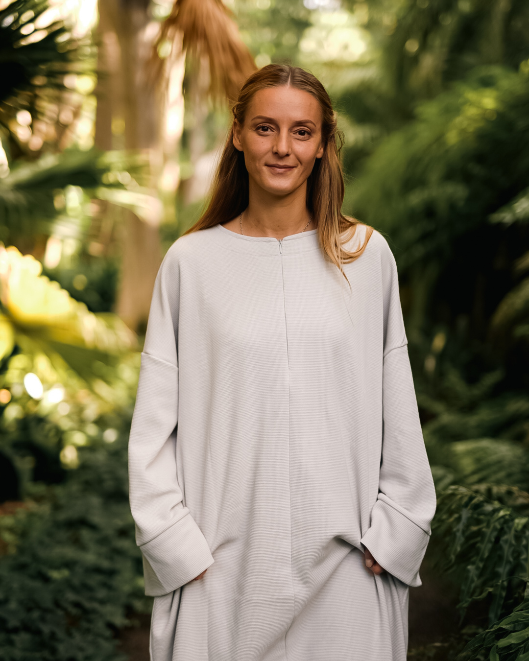 Abaya chaude « Laila » en coton biologique (Cloud Dancer)