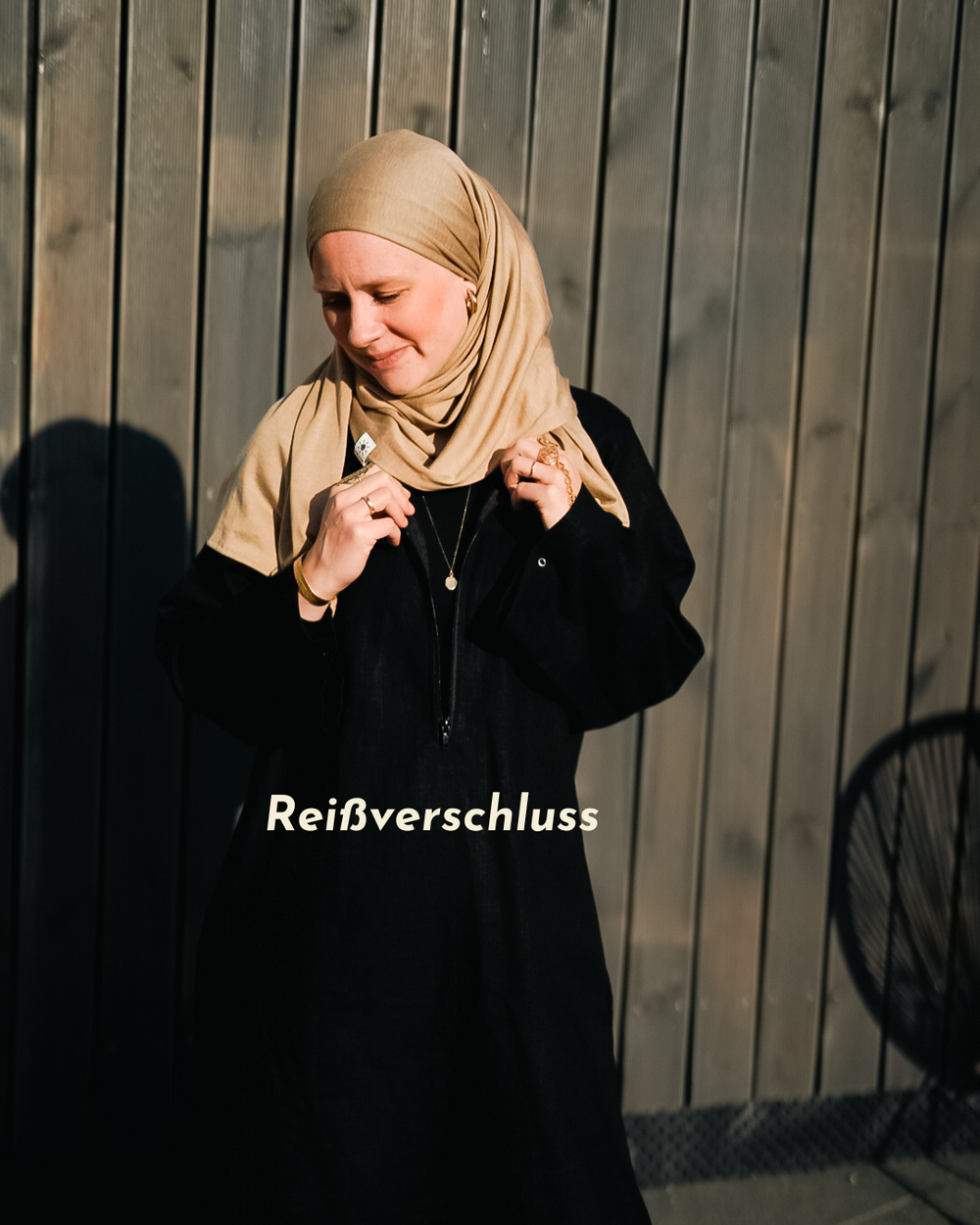 Abaya en lin "Alma" avec coton - black
