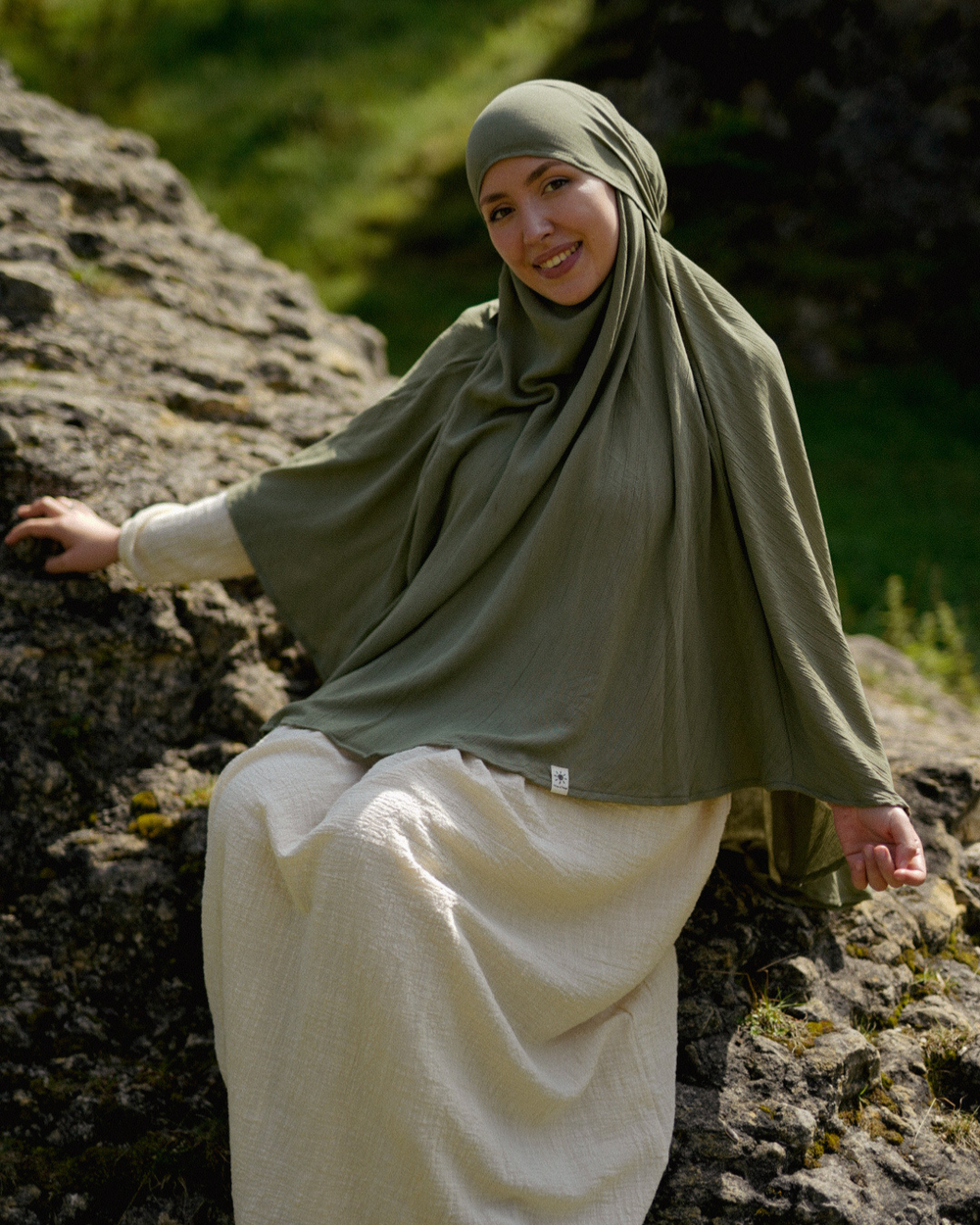 Sandy Crinkle Khimar en viscose et lin (Forest Green)
