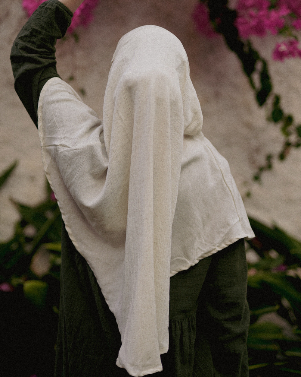 Mini Khimar Sandy en viscose et lin (blanc cassé)