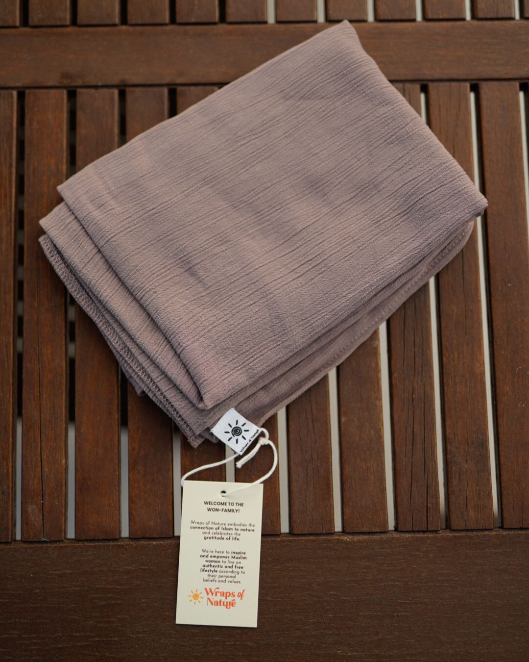 Crinkle Chiffon Hijab "Sandy" de viscose et de lin (Deep Taupe)