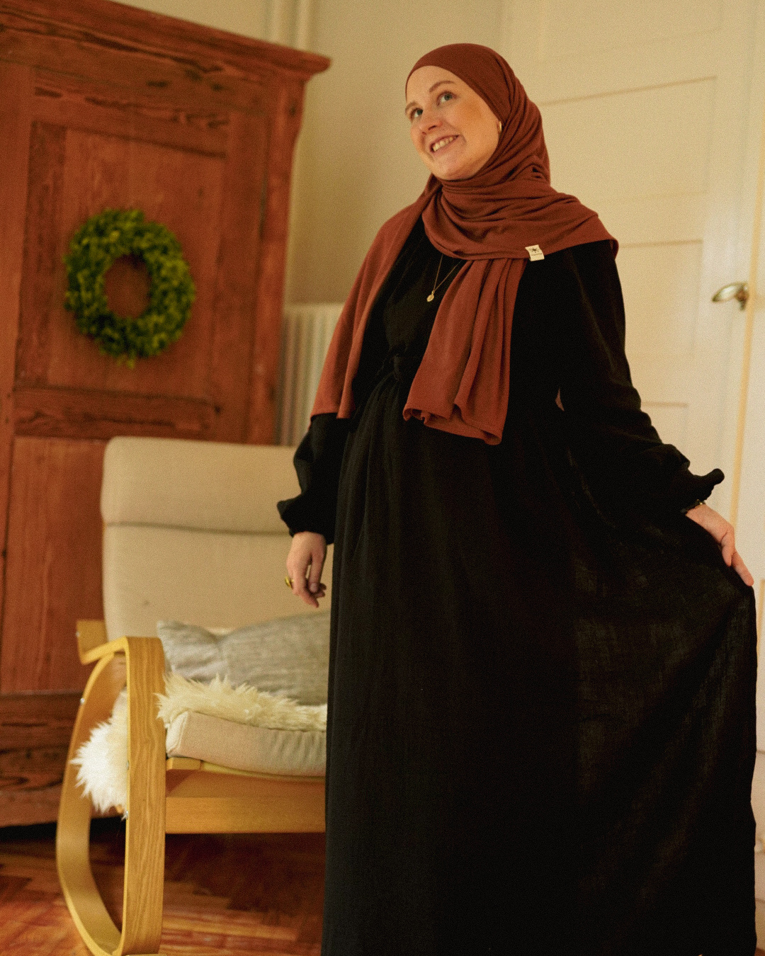 Abaya d'allaitement "Lunaria" en coton bio (Noir)