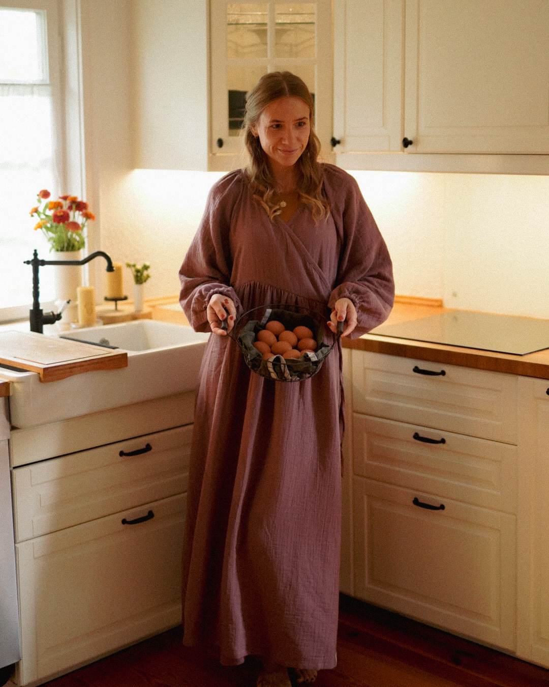 Abaya d'allaitement "Lunaria" en coton bio (Plum)